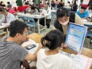 07-與求職青年進行本市青年求職安心保險計畫說明