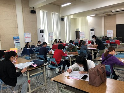 徵才活動吸引許多市民朋友前來尋職