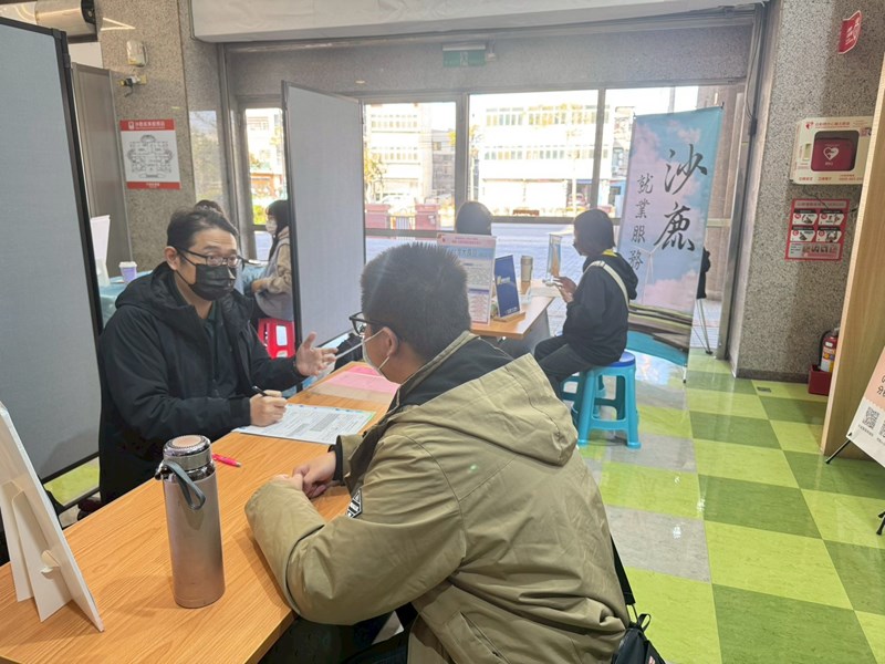 徵才活動廠商設攤面試-1