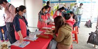 12-綜合服務台-民眾填寫健康關懷問卷後領取活動摺頁